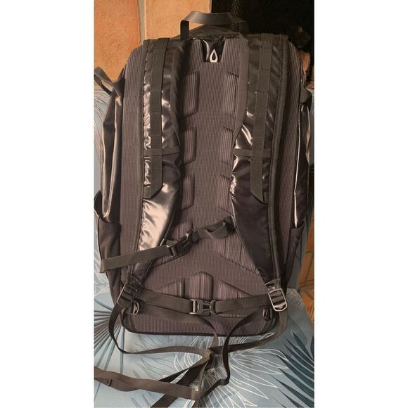 Granite Gear Rift Hydration Backpack Hiking Day Pack SHINY BLACK Water Resistant - Picture 4 of 11